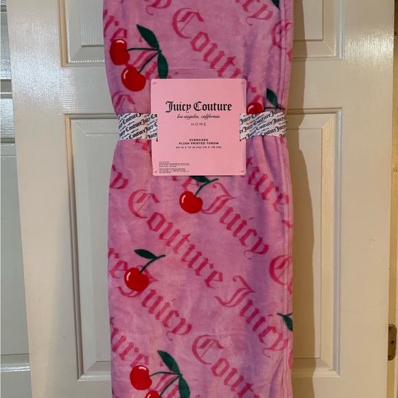 Juicy Couture Pink Cherry Blanket - Picture 1 of 3